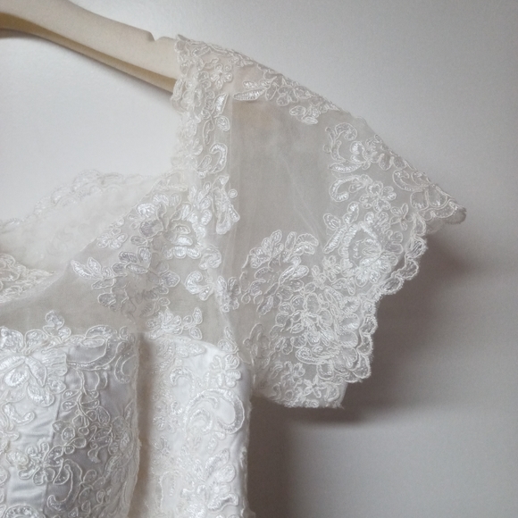 Wedding Dress - Off White - Mingda's Dress - Picture 7 of 13